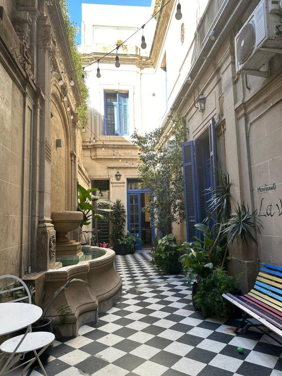 Meridiano Hostel Boutique Buenos Aires Eksteriør billede